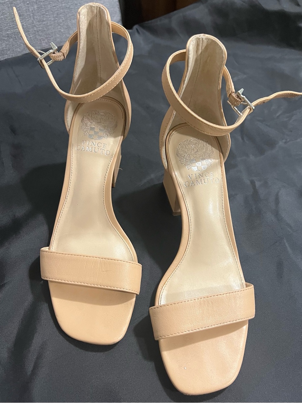 Vince Camuto Margry Ankle Strap Block Heel open toes Sandals Beige SZ 6.5